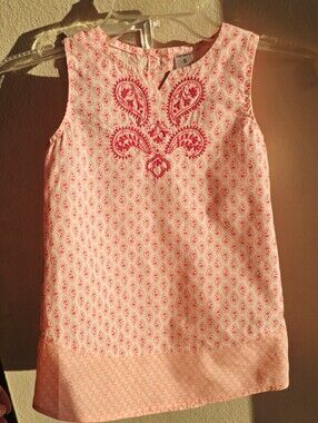 Carters Sz5 Girls Sleeveless White With Pink Design &  Embroidery Shift Dress